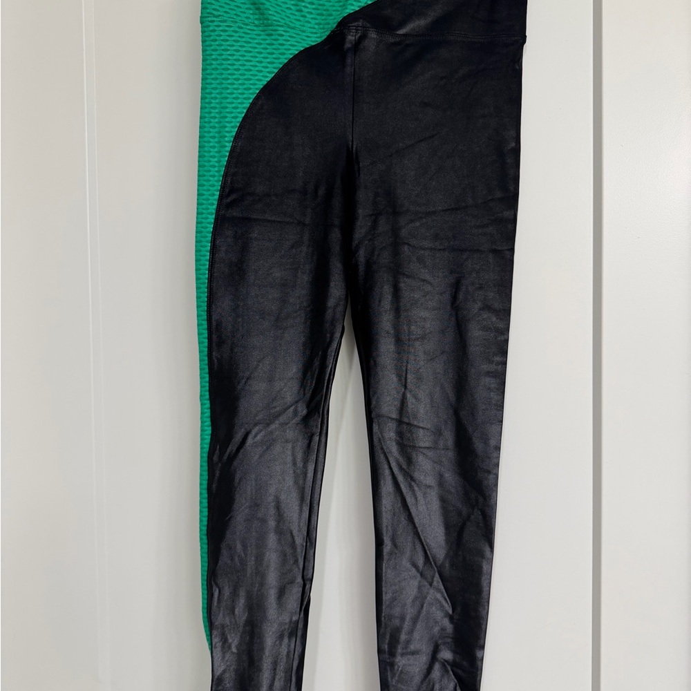 Koral high shine green and black leggings
